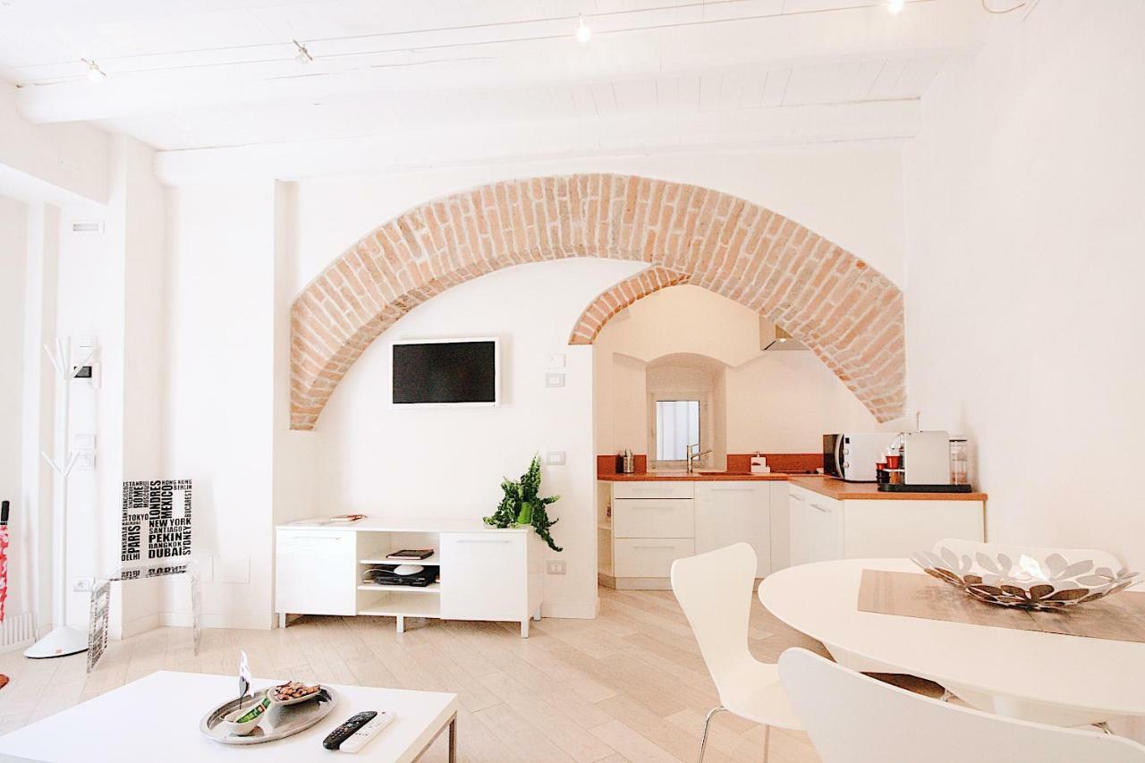 Le Nuove Cadreghe Apartments ヴェローナ エクステリア 写真