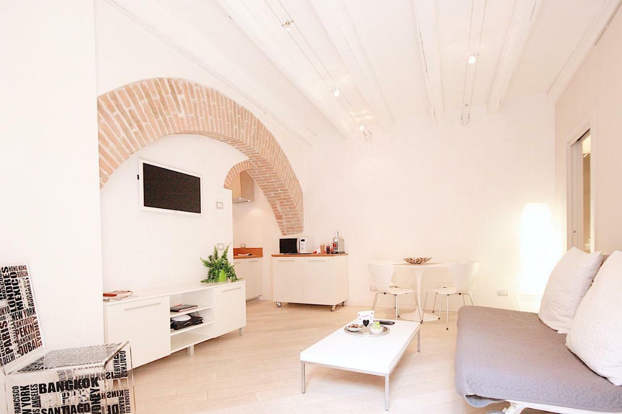 Le Nuove Cadreghe Apartments ヴェローナ エクステリア 写真