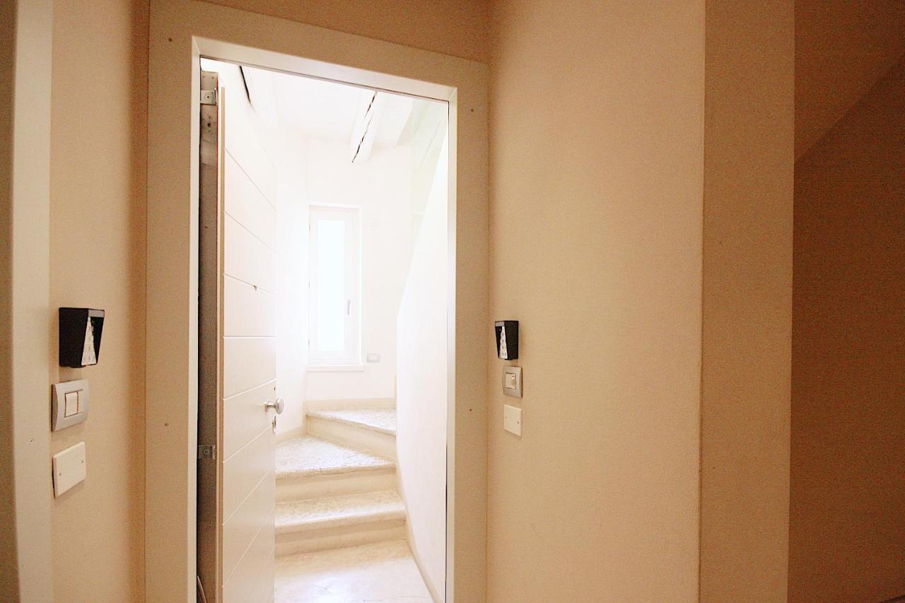 Le Nuove Cadreghe Apartments ヴェローナ エクステリア 写真